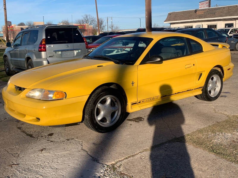 1998 Ford Mustang for sale at Texas Select Autos LLC in Mckinney TX