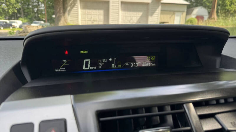 2012 Toyota Prius v