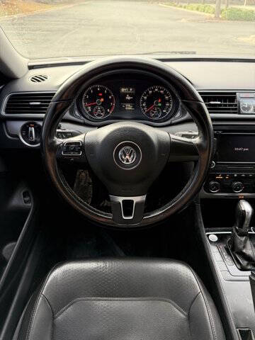 2015 Volkswagen Passat 1.8T Limited Edition