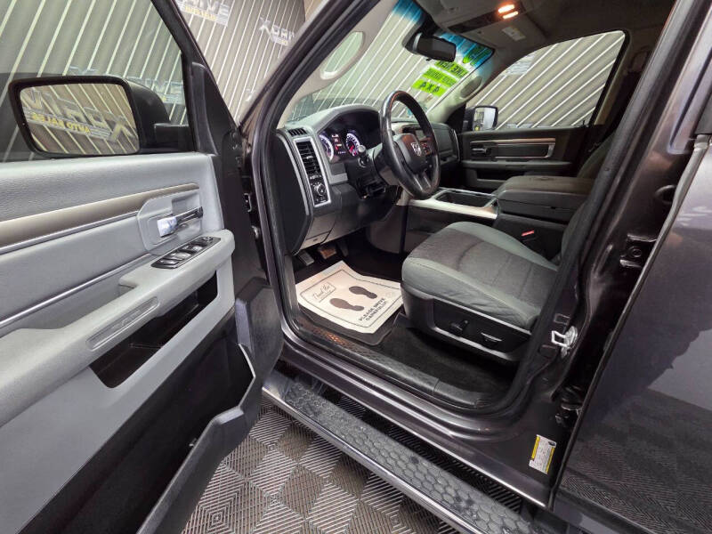 2015 RAM 1500 Big Horn