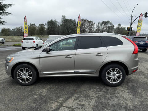 2016 Volvo XC60 T5 Drive-E Premier