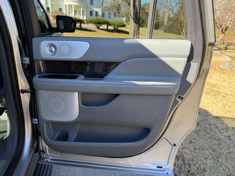 2020 Lincoln Navigator L Reserve