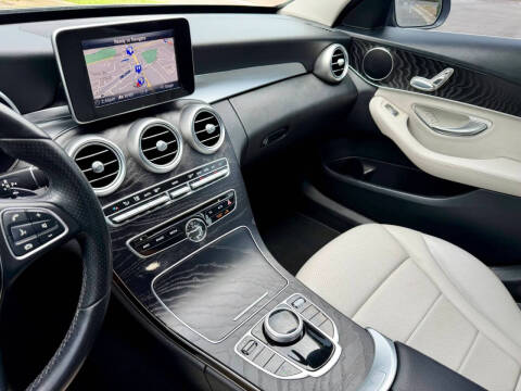 2017 Mercedes-Benz C-Class