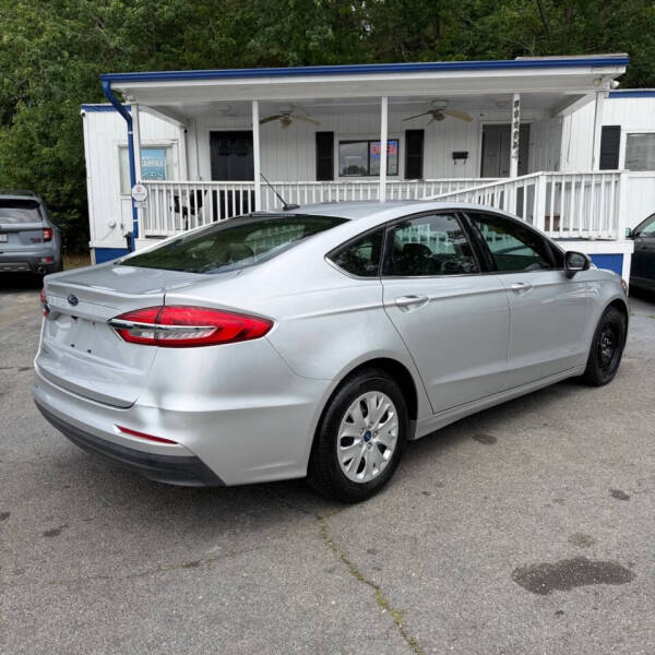 2019 Ford Fusion S