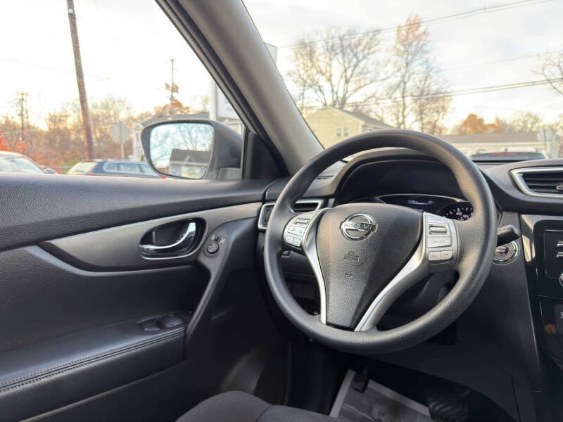 2015 Nissan Rogue SV