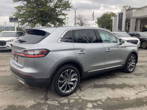 2022 Lincoln Nautilus Reserve