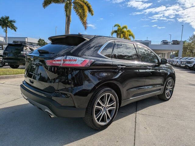 2021 Ford Edge Titanium
