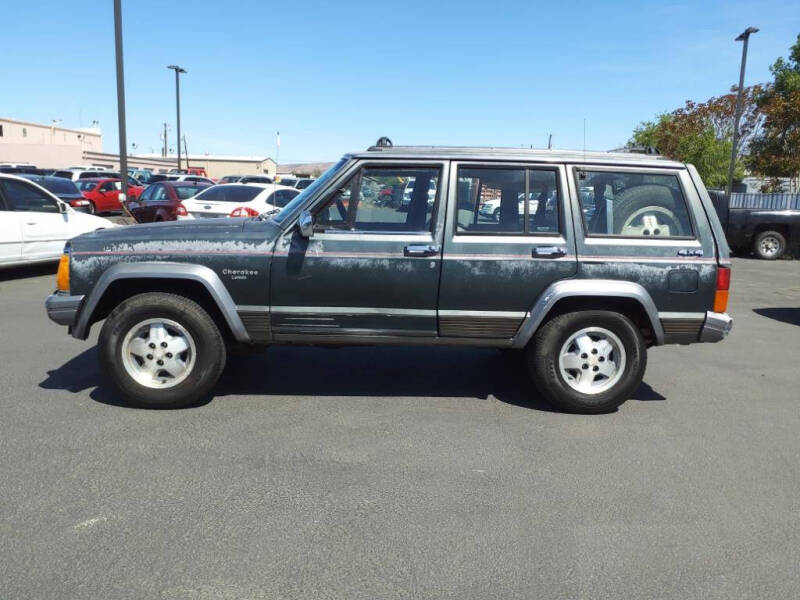 1991 Jeep Cherokee Laredo