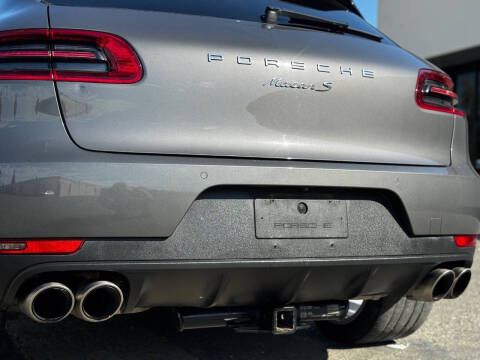 2015 Porsche Macan S