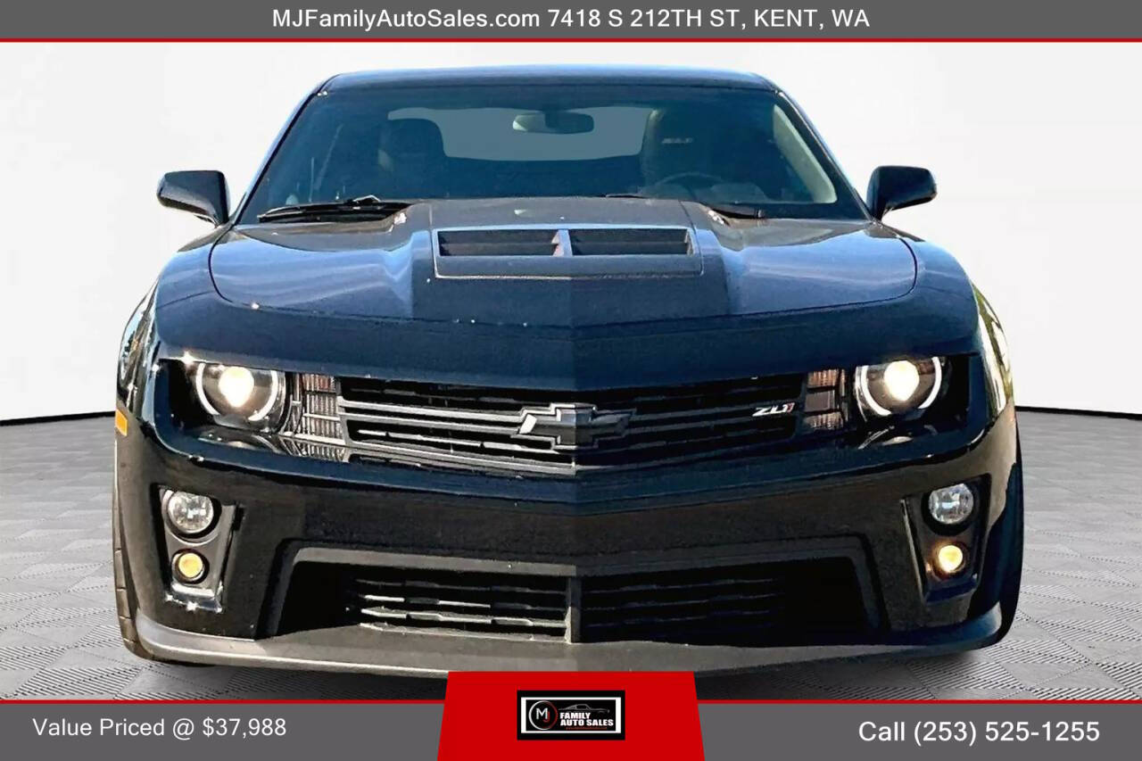 2013 Chevrolet Camaro for sale at MJ FAMILY AUTO SALES in Kent, WA