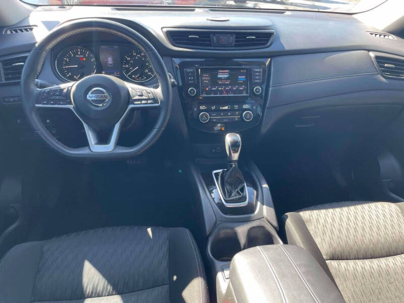 2019 Nissan Rogue S