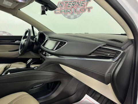 2020 Buick Enclave Essence