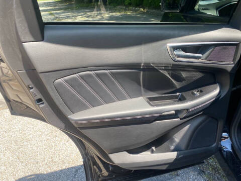 2016 Ford Edge Sport