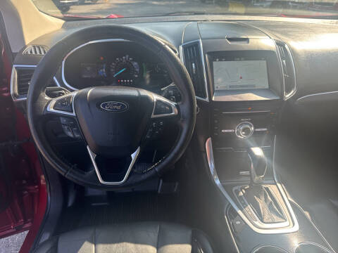 2017 Ford Edge Titanium