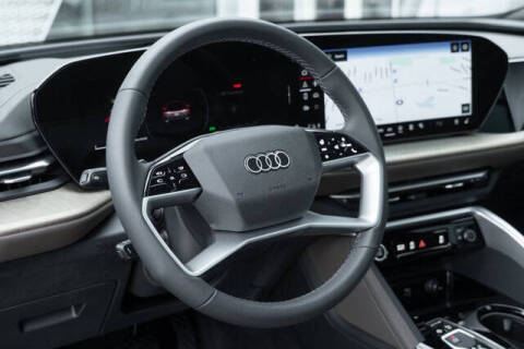 2025 Audi Q5 quattro Premium Plus TFSI