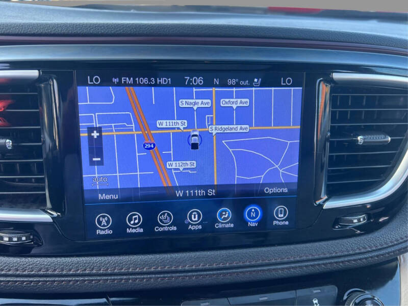 2017 Chrysler Pacifica Limited