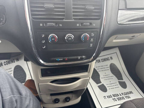 2013 Dodge Grand Caravan SE