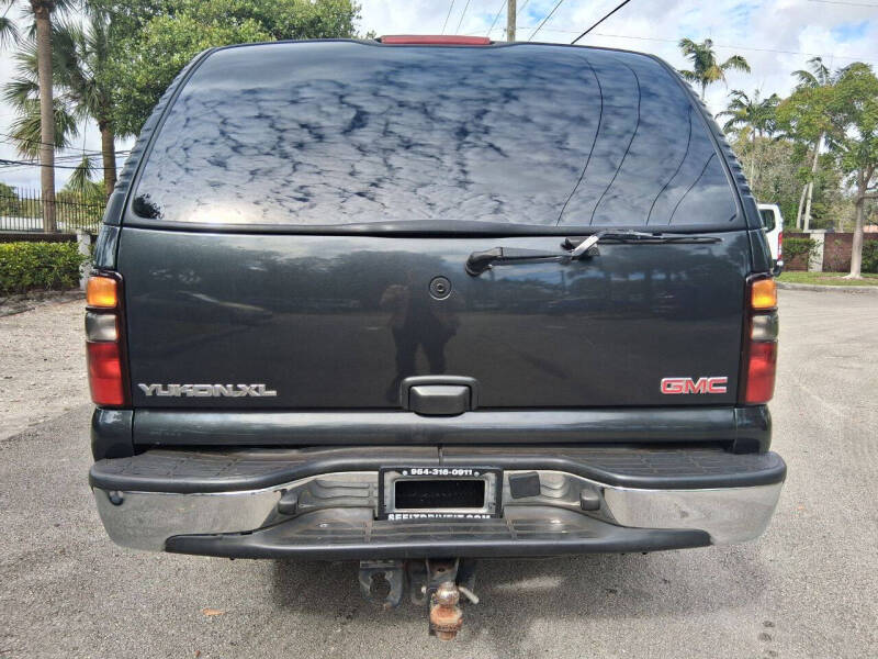 2004 GMC Yukon XL 1500 SLT