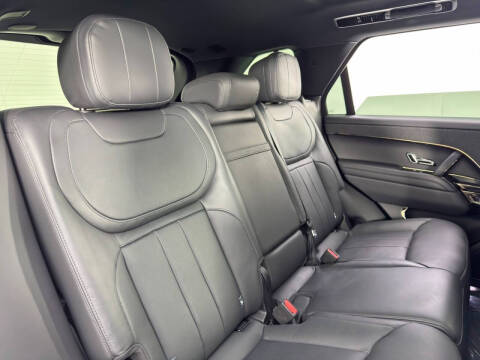 2024 Land Rover Range Rover Sport P360 SE