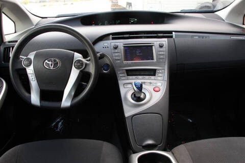 2012 Toyota Prius Plug-in Hybrid