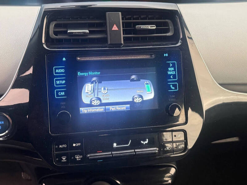 2016 Toyota Prius Two