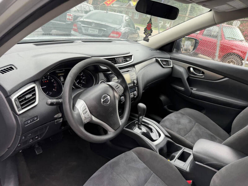 2015 Nissan Rogue SV