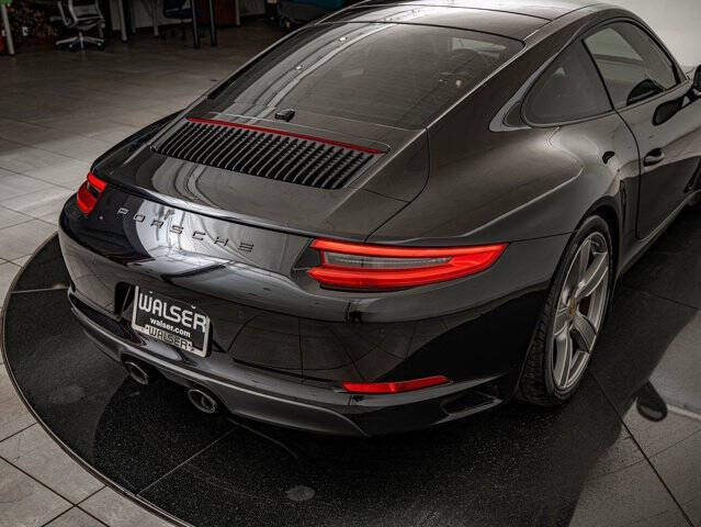 2017 Porsche 911 Carrera S
