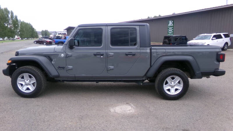 2020 Jeep Gladiator Sport S