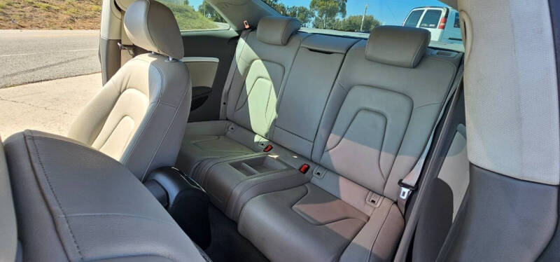 2011 Audi A5 2.0T quattro Premium Plus