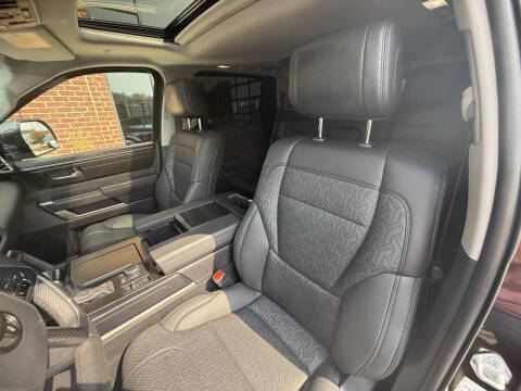 2023 Toyota Sequoia SR5