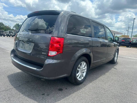2020 Dodge Grand Caravan SXT