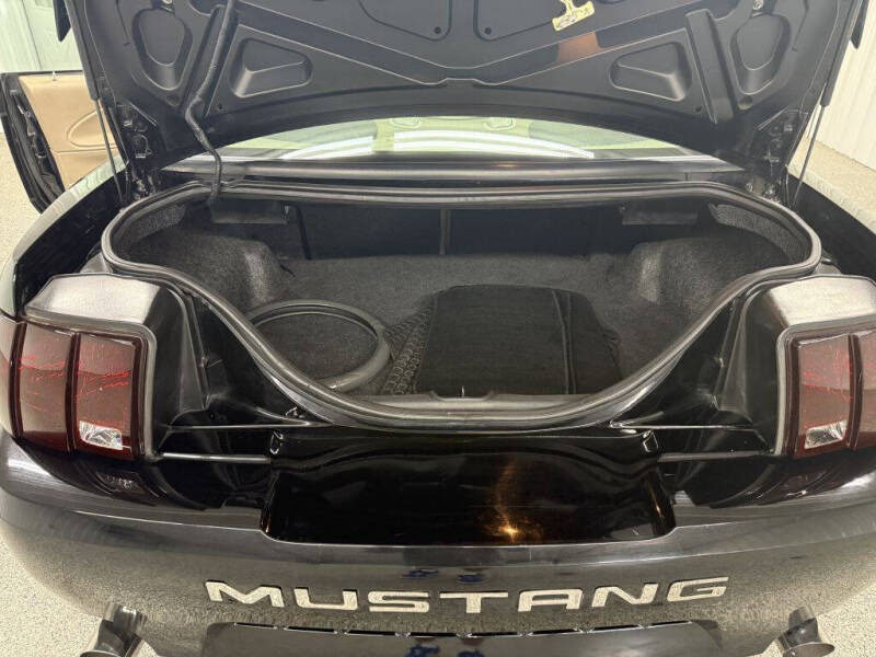 2002 Ford Mustang GT Deluxe