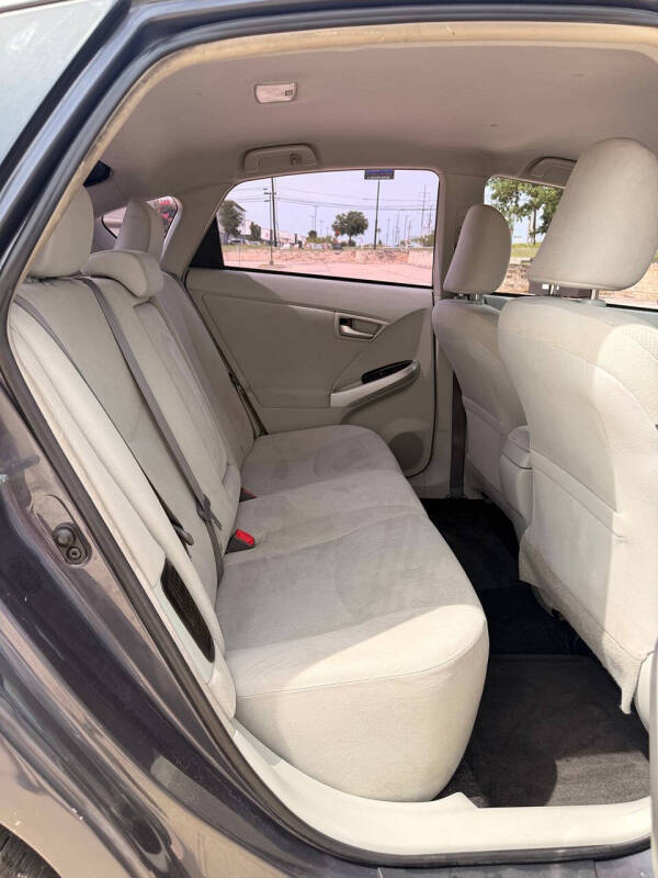 2015 Toyota Prius Two