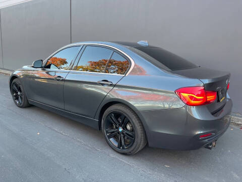 2017 BMW 3 Series 330i xDrive