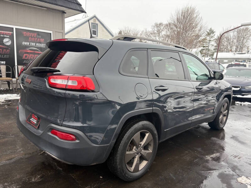 2017 Jeep Cherokee Latitude