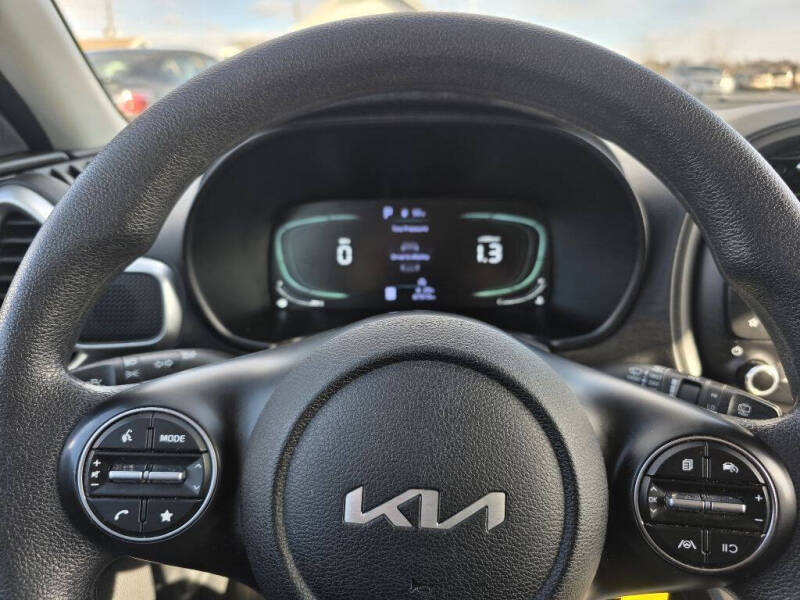 2024 Kia Soul LX