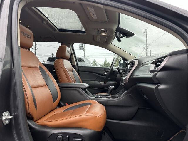 2017 GMC Acadia SLT-1