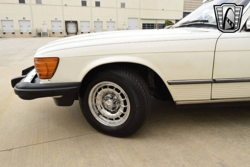 1984 Mercedes-Benz 380-Class 380 SL