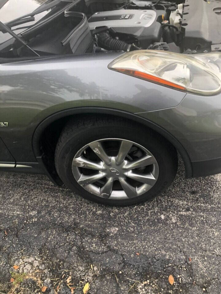 2017 INFINITI QX50 Wagon - $16,500