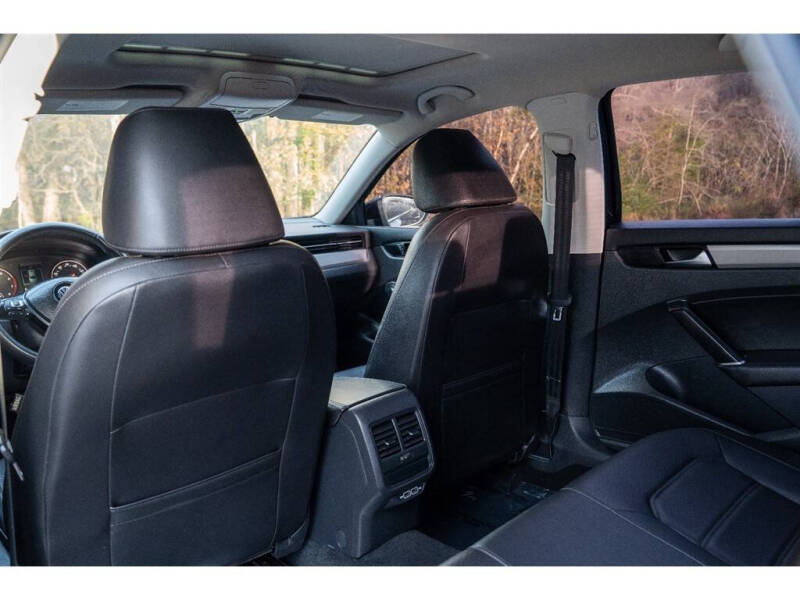 2021 Volkswagen Passat SE