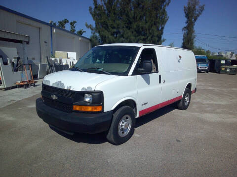 2004 Chevrolet Express 3500