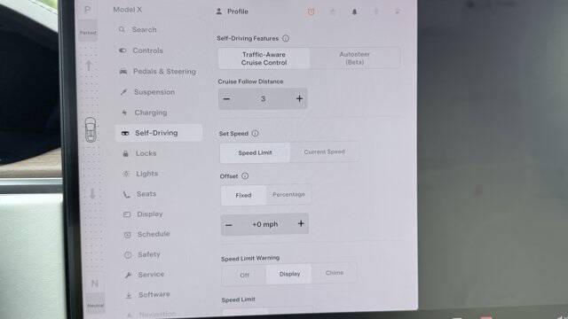 2023 Tesla Model X Standard Range