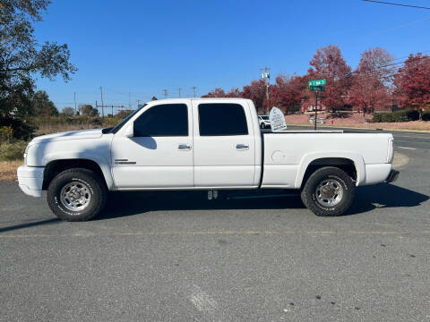 2006 Chevrolet Silverado 2500HD for sale at G&B Motors in Locust NC