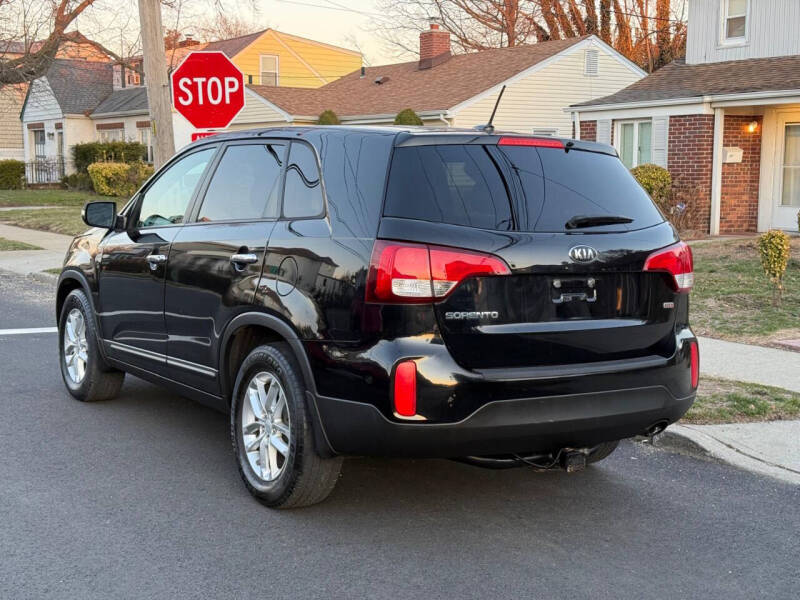 2014 Kia Sorento LX