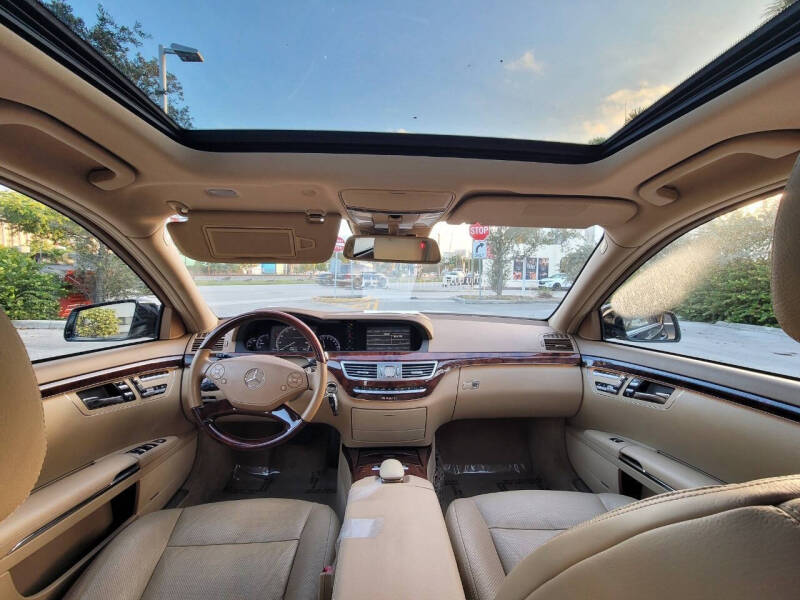 2011 Mercedes-Benz S-Class S 550 4MATIC