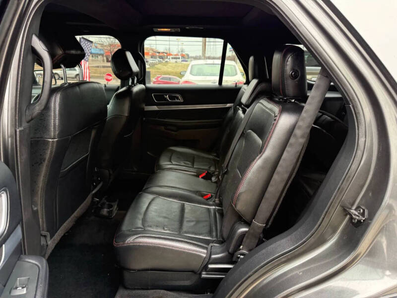 2017 Ford Explorer Sport