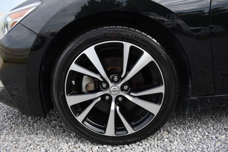 2017 Nissan Maxima