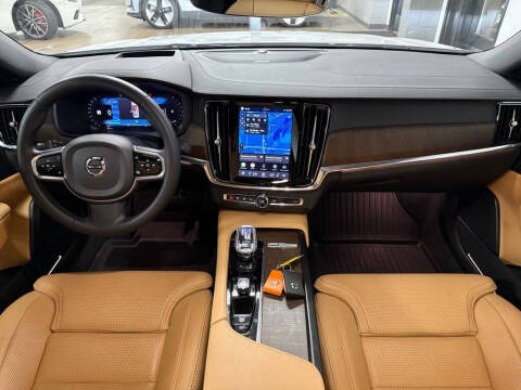 2023 Volvo S90 B6 Ultimate