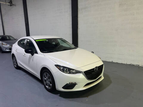 2015 Mazda MAZDA3 for sale at Lamberti Auto Collection in Plantation FL