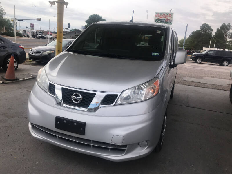 2015 Nissan NV200 for sale at Fiesta Motors Inc in Las Cruces NM